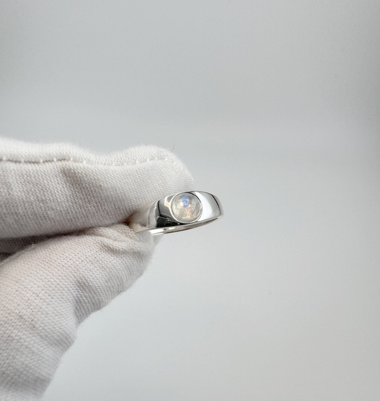 925 Silver Moonstone Ring — Minimalist Polished De