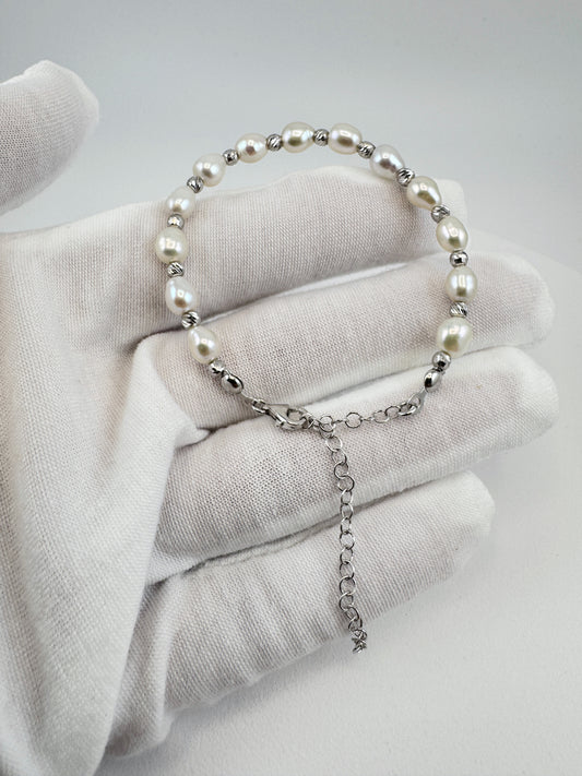 Dual-Tone Freshwater Pearl Bracelet-925 Silver & Gold Accents | Elysia Jewelry