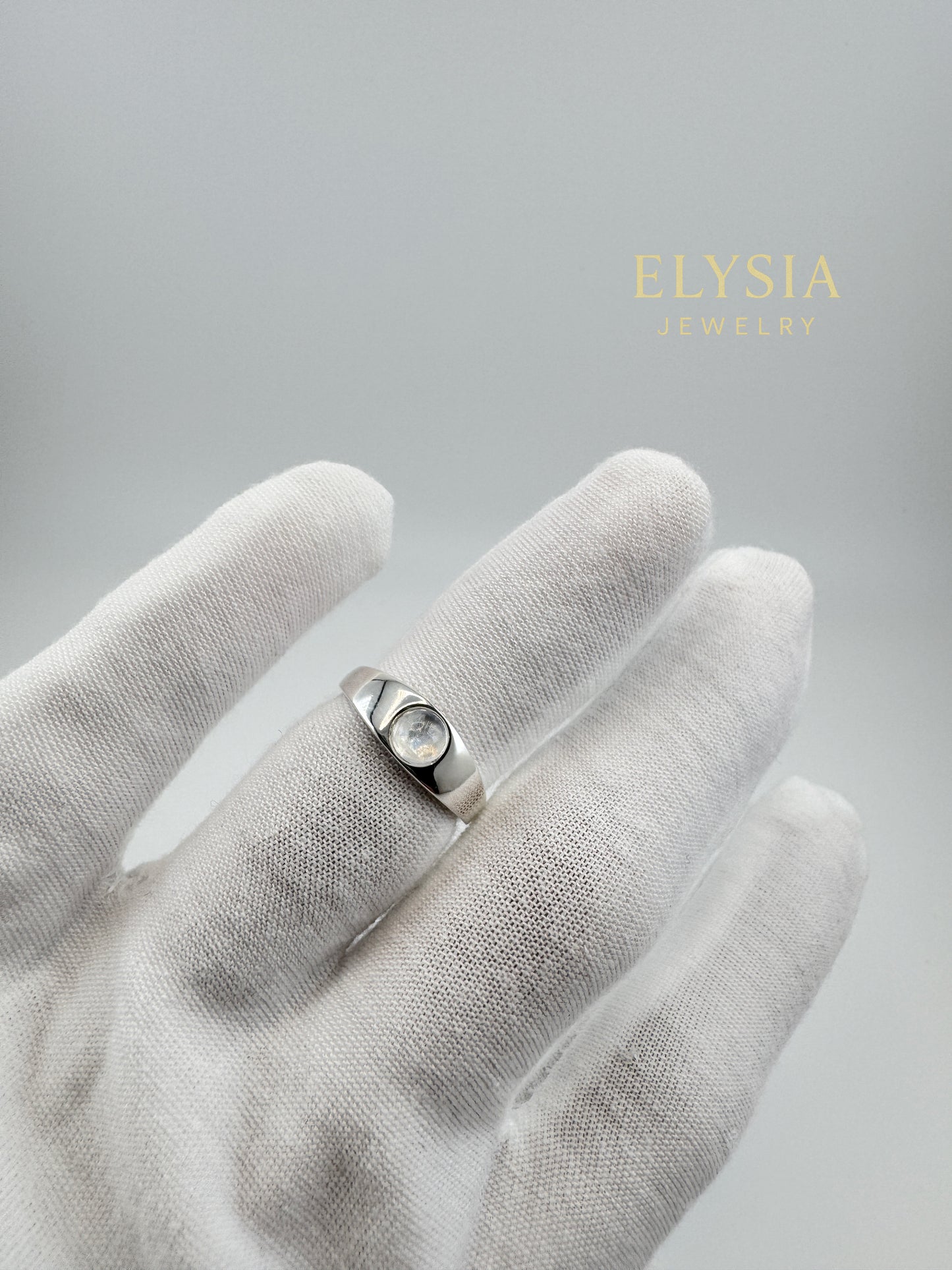 925 Silver Moonstone Ring — Minimalist Polished De