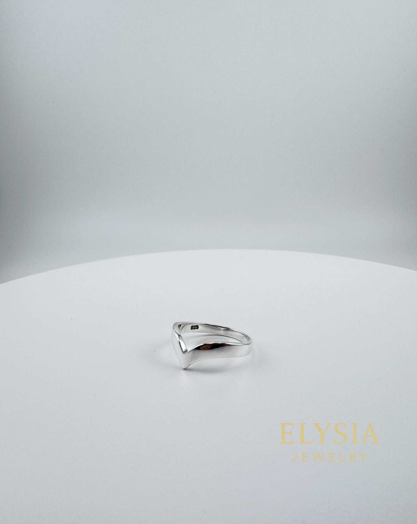 V-Shine 925 Silver Ring