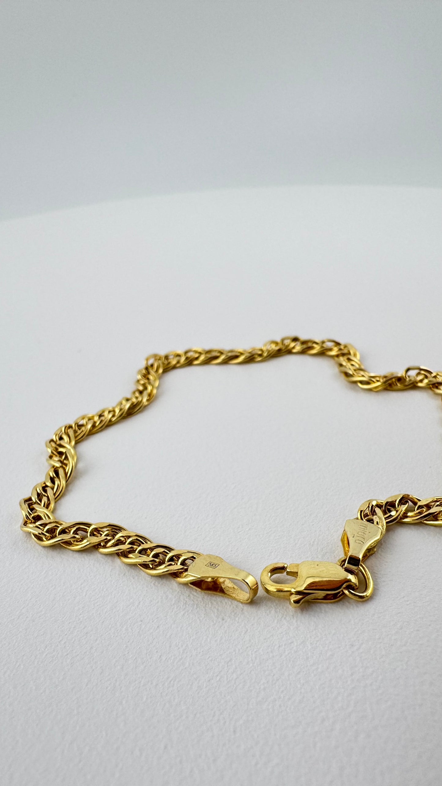 14K Solid Gold Curb Bracelet – Minimal Classic Chain