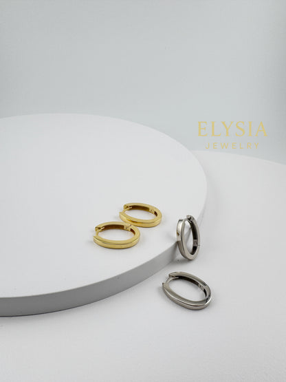 Minimal Oval Hoop Earrings – 925 Sterling Silver | Gold-Plated Option
