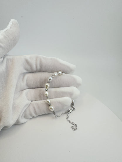 Dual-Tone Freshwater Pearl Bracelet-925 Silver & Gold Accents | Elysia Jewelry
