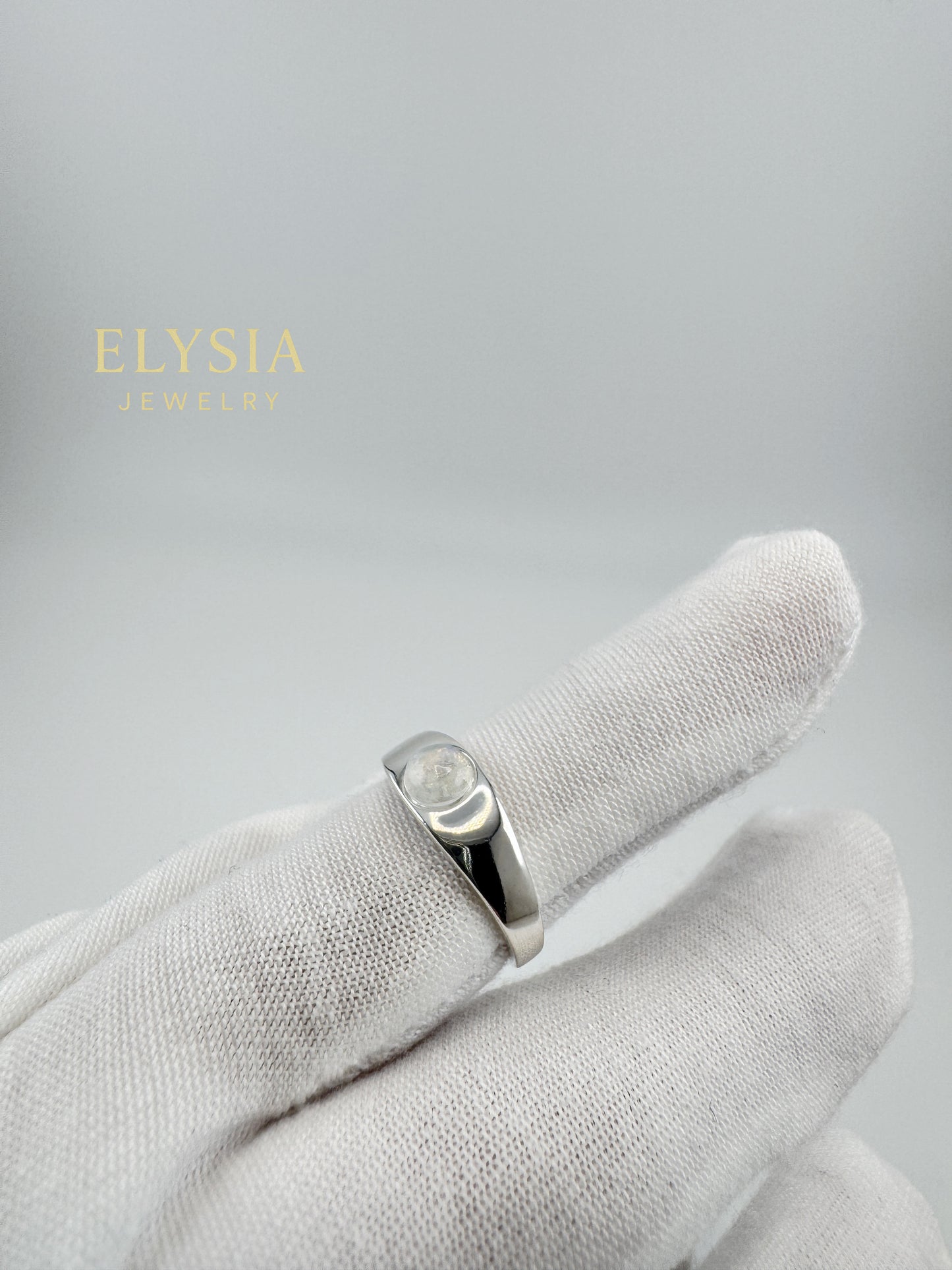925 Silver Moonstone Ring — Minimalist Polished De