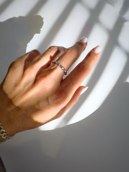 Twist 925 Sterling Silver Ring