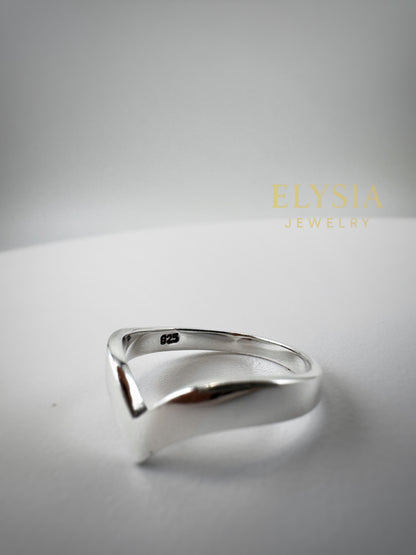 V-Shine 925 Silver Ring