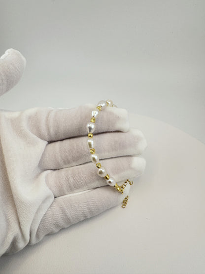Dual-Tone Freshwater Pearl Bracelet-925 Silver & Gold Accents | Elysia Jewelry